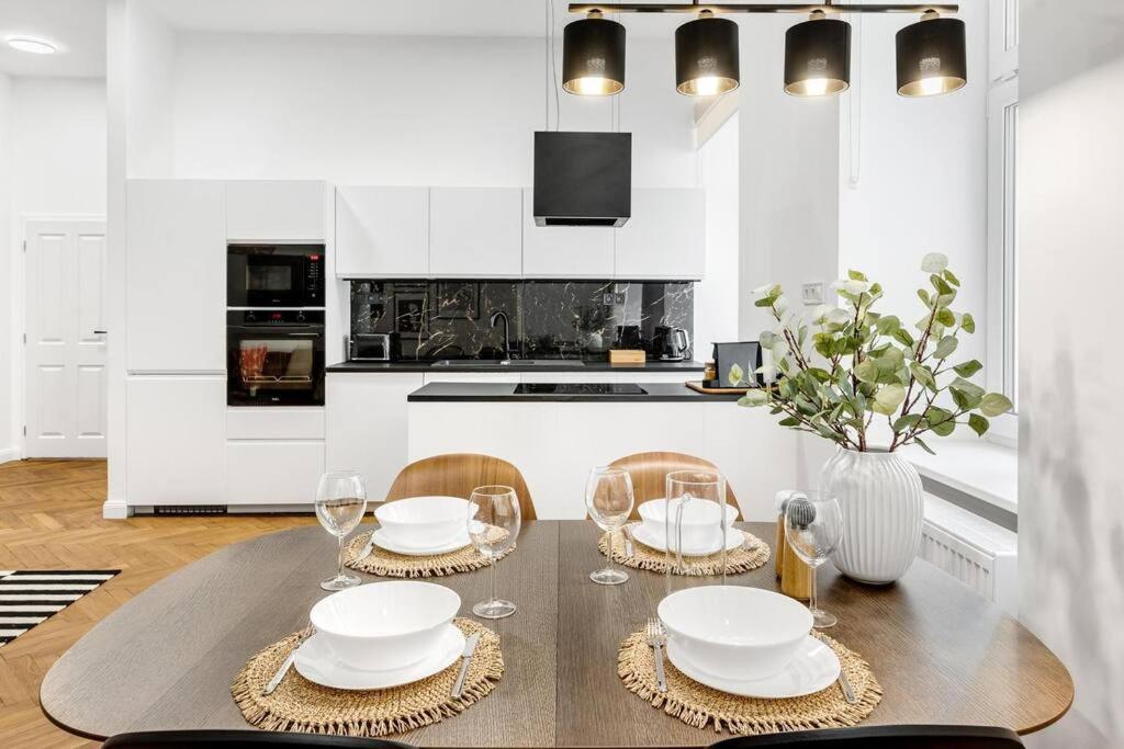Stylovy Apartman V Centre Mesta Bratislava Buitenkant foto